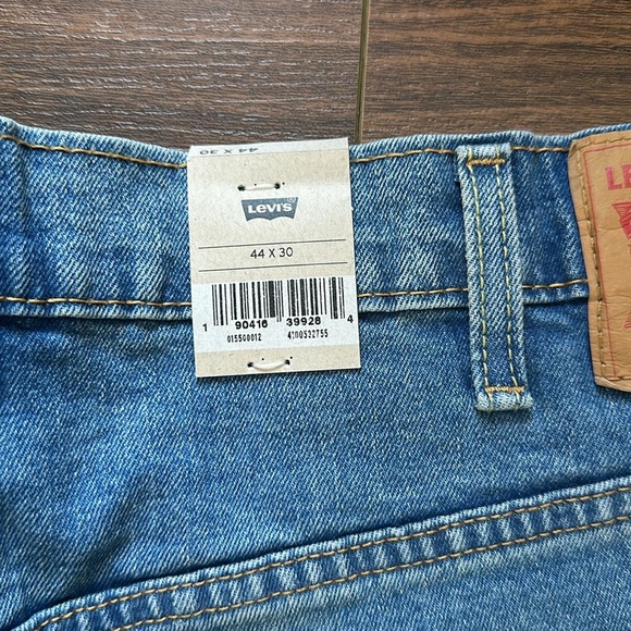 Levi's Men's Relaxed Jeans - Light Blue - Picture 9 of 9